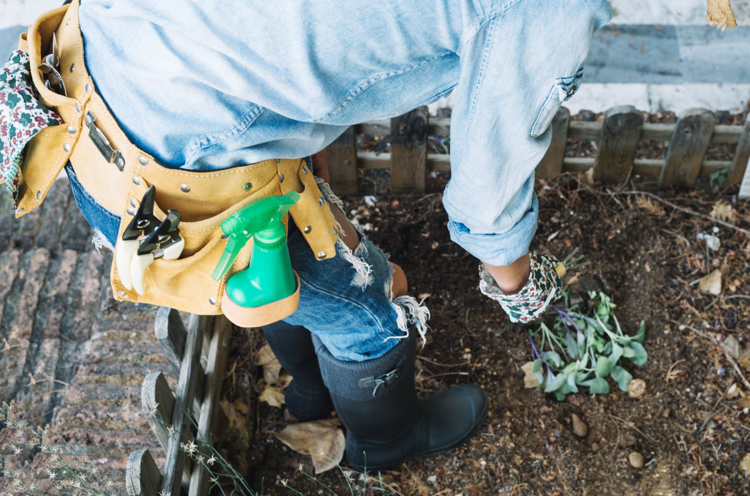 drilling service for rubbish chute works