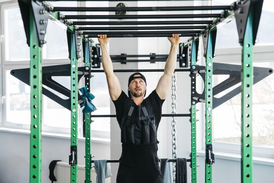 Pull up Bar Installation